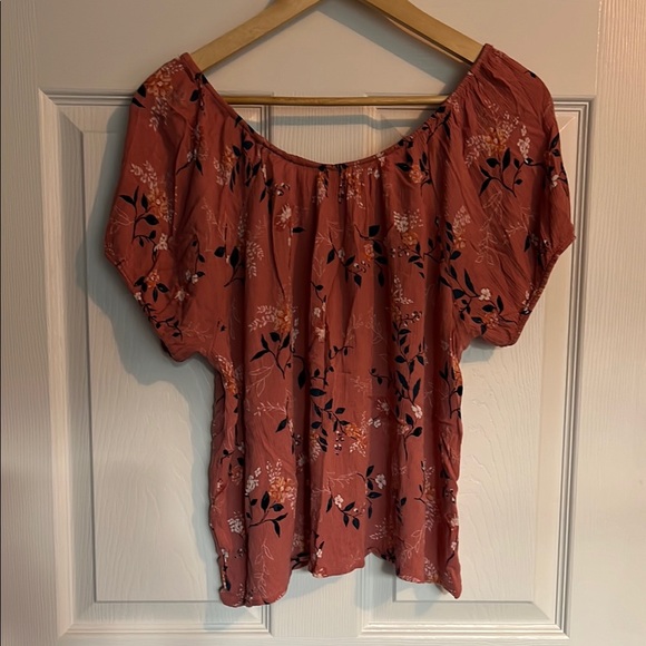 Blouse bundle 🌺 - Picture 4 of 6